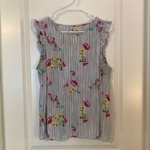 Adorable flutter sleeve blouse